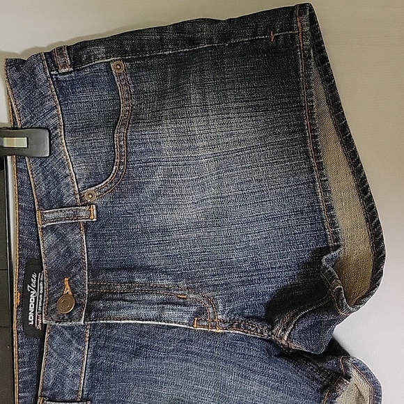 Victoria's Secret London Jeans Short Sz 8 - Picture 2 of 5